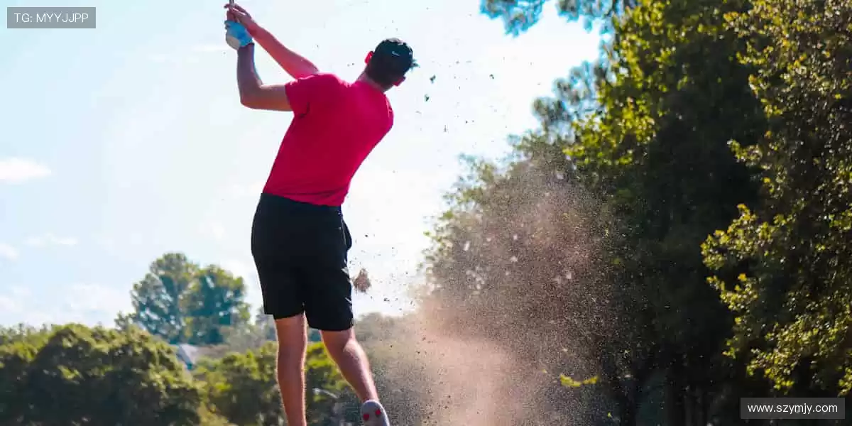 「从球衣到签名纪念品,你的热爱值得专属收藏!🎯点击探索,把偶像带回家!」